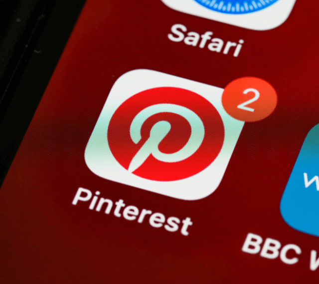 pinterest icon on phone screen